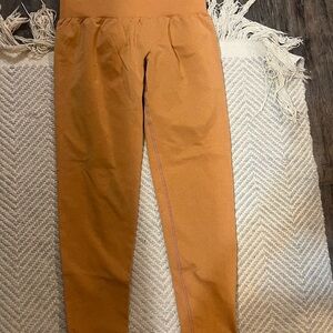 NVGTN Women's Orange Leggings